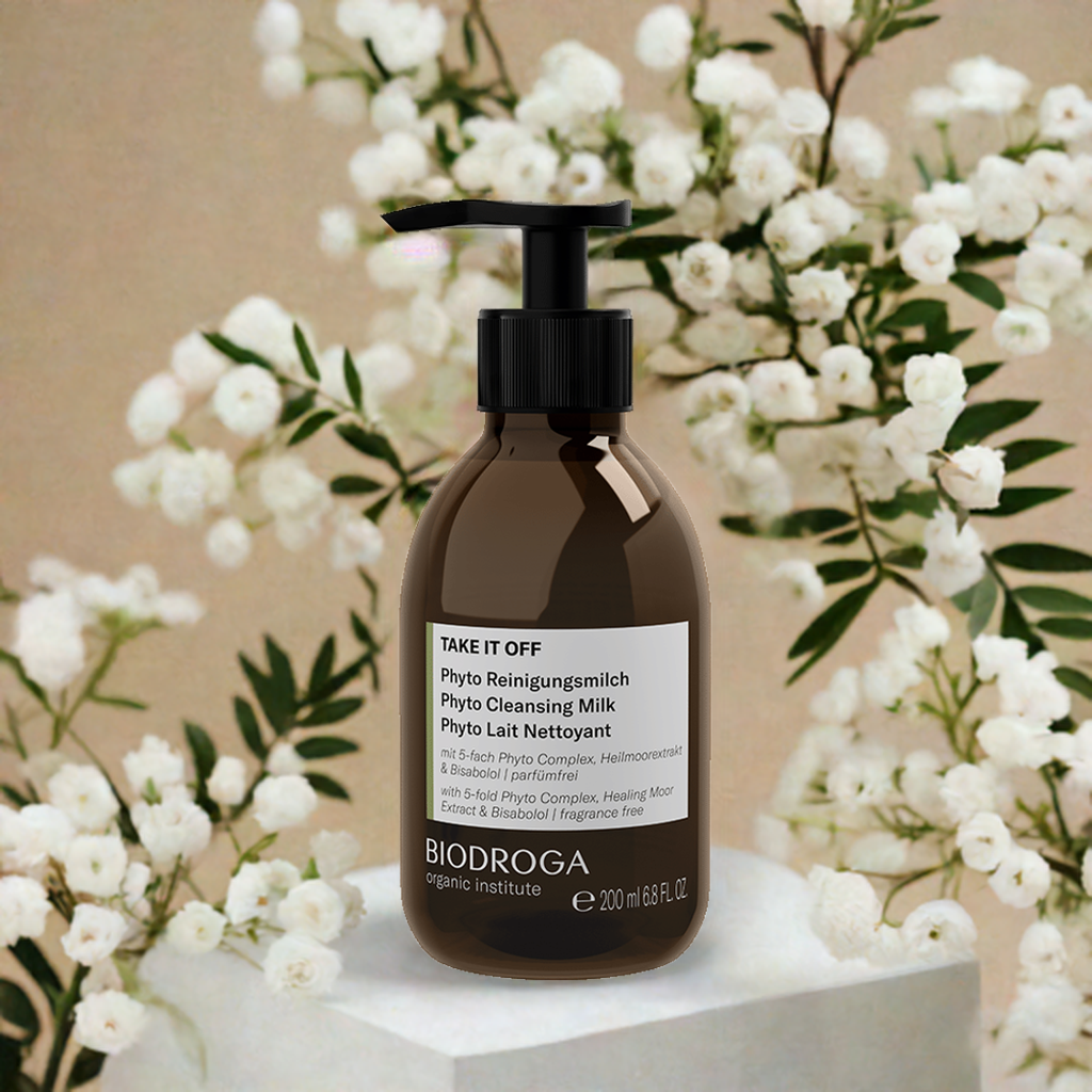 Biodroga Take It Off Phyto Cleansing Milk - Lifestyle 2